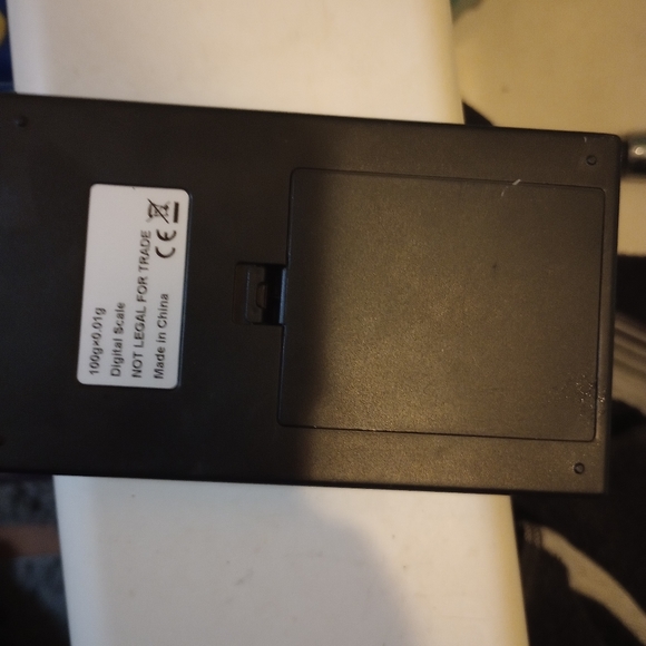 Digital gram scale - Picture 4 of 4